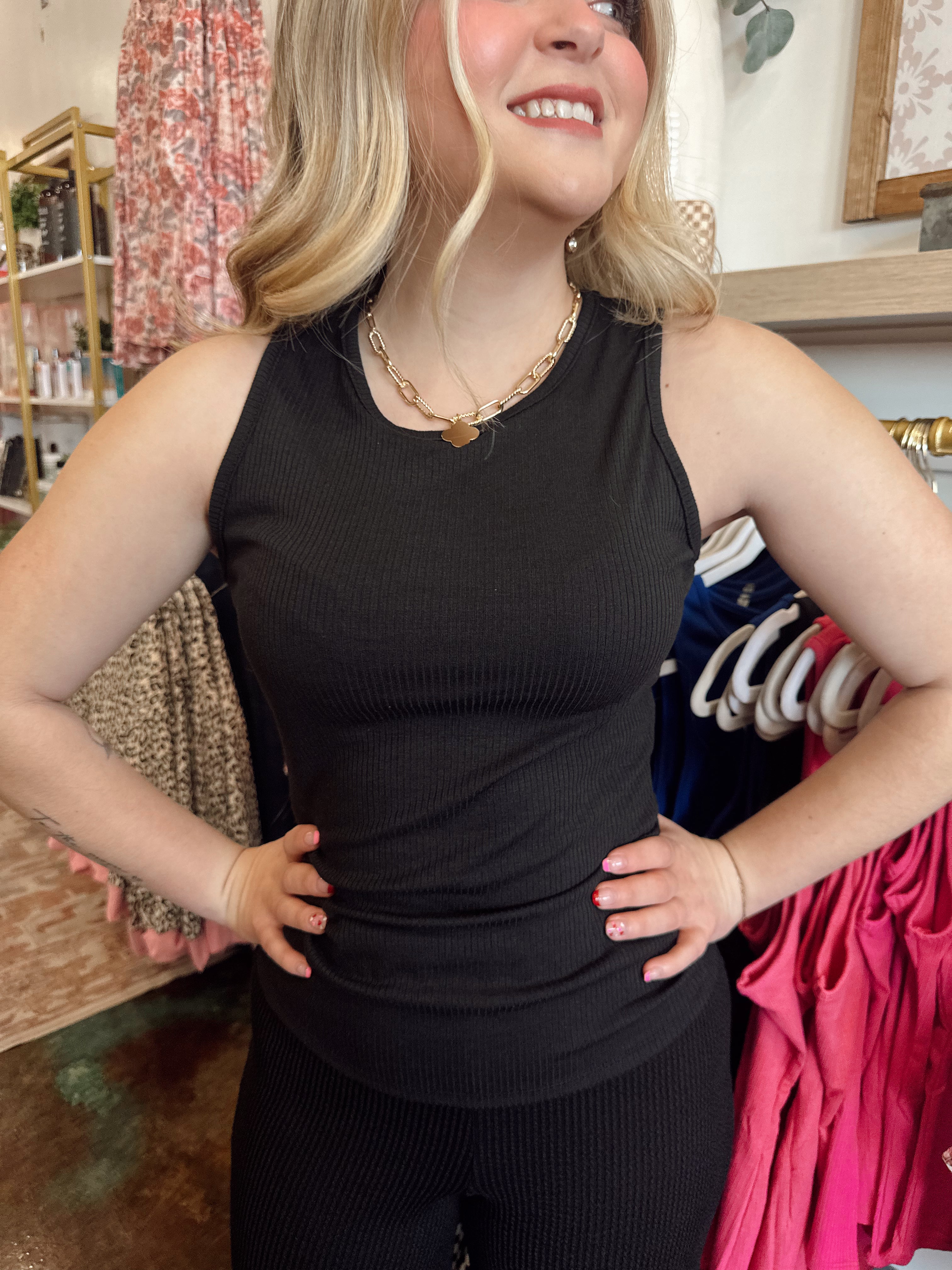 Basic Tank Top (Black)