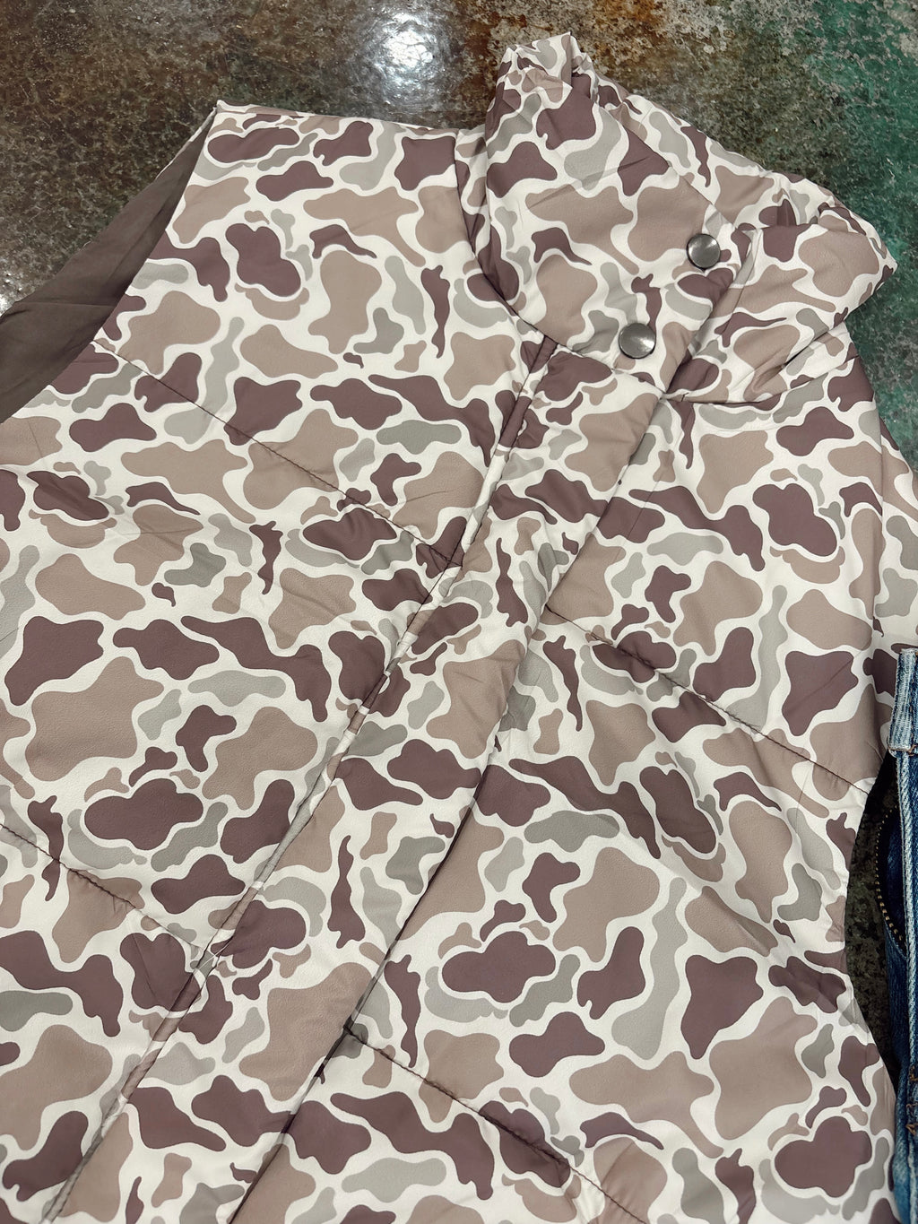 Birdie Camo Vest