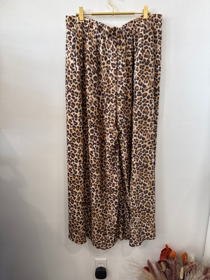 Cheetah Wide Leg Pant