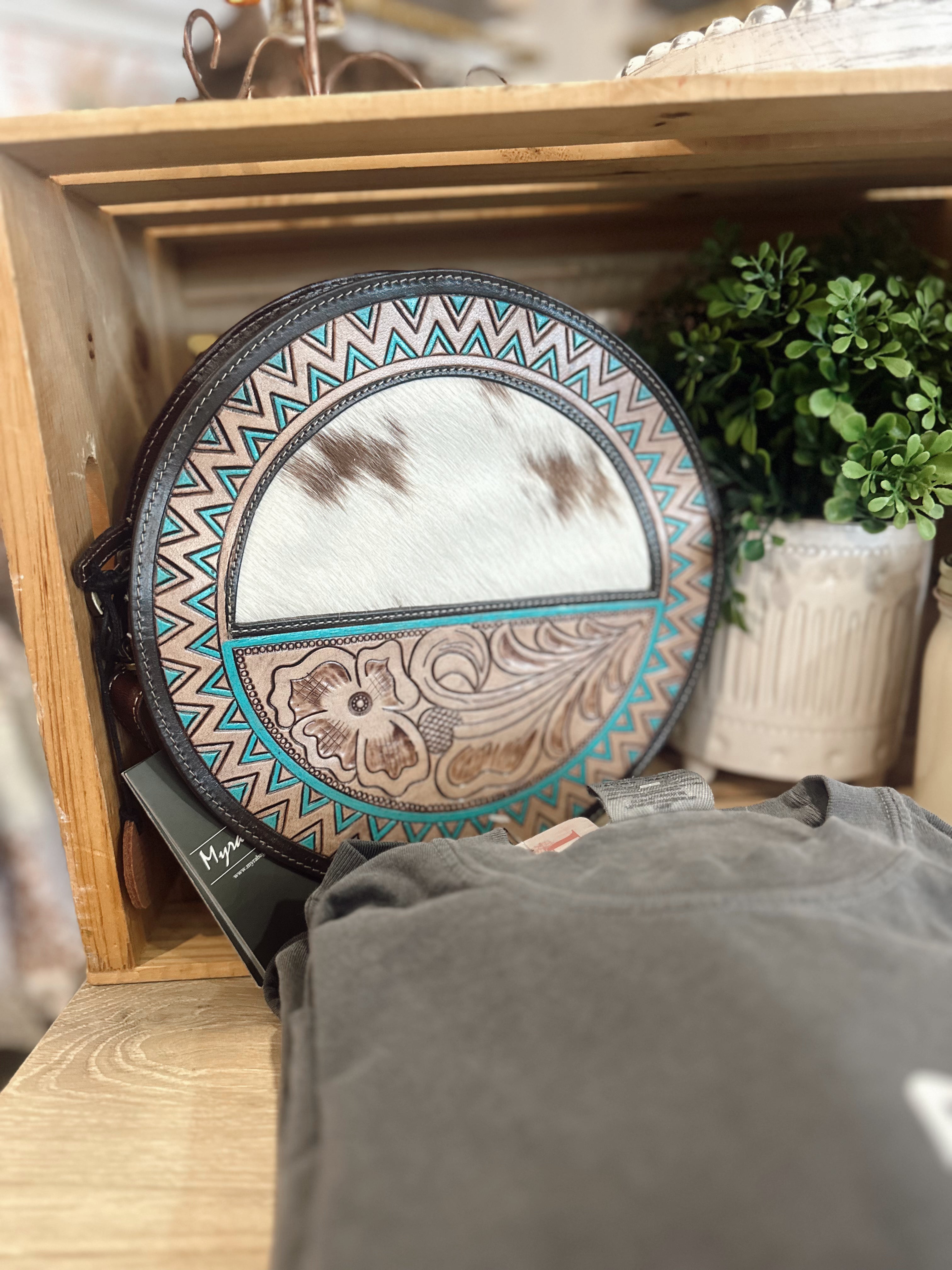 Nebulous Round Bag