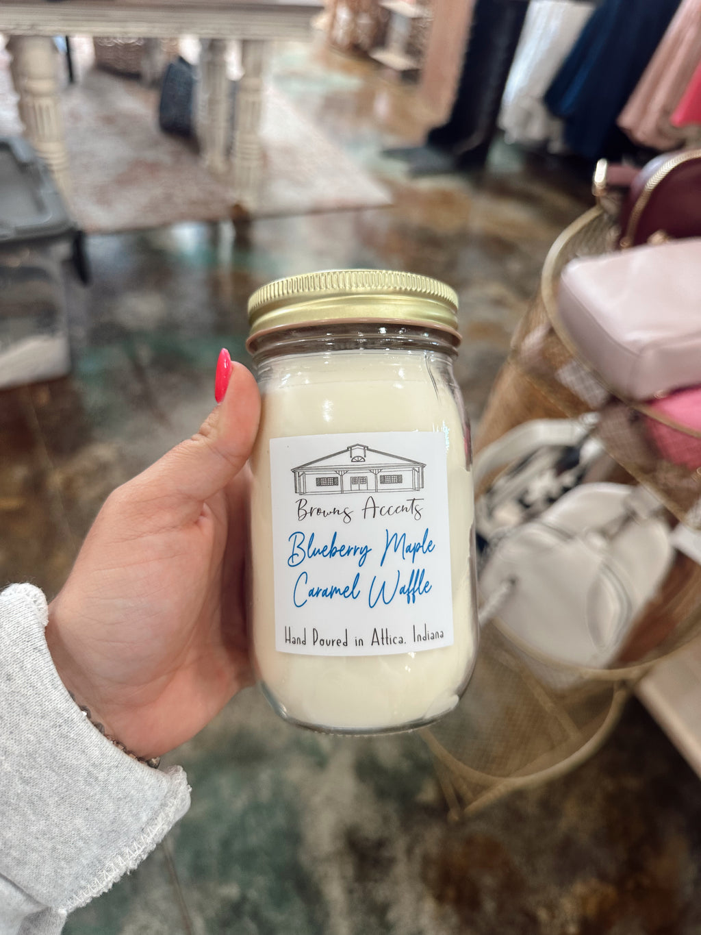 Brown Accents Candle