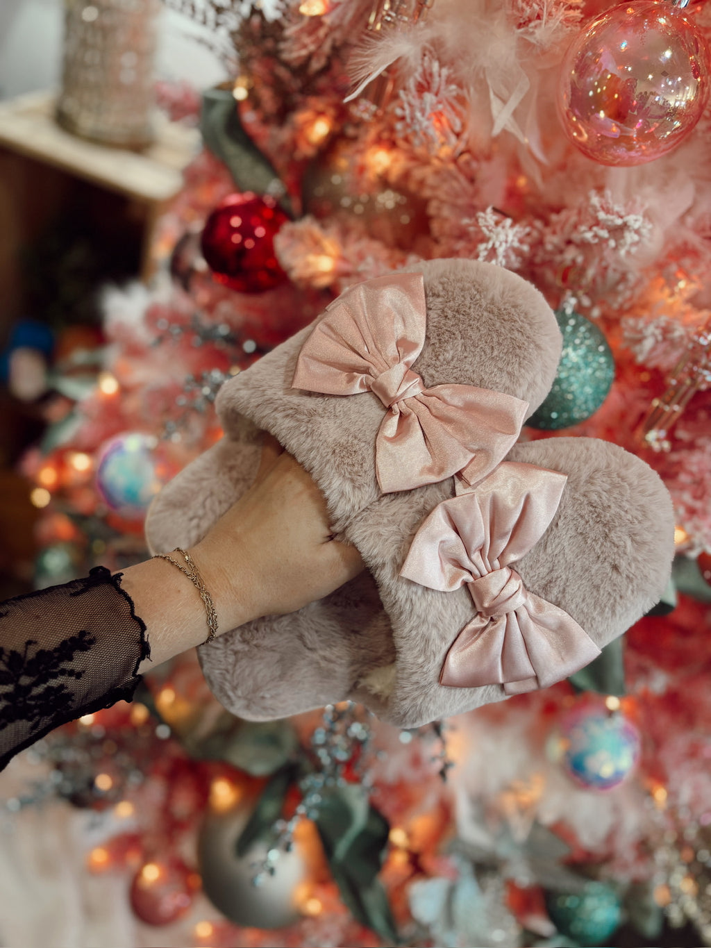 Pink Bow Slippers