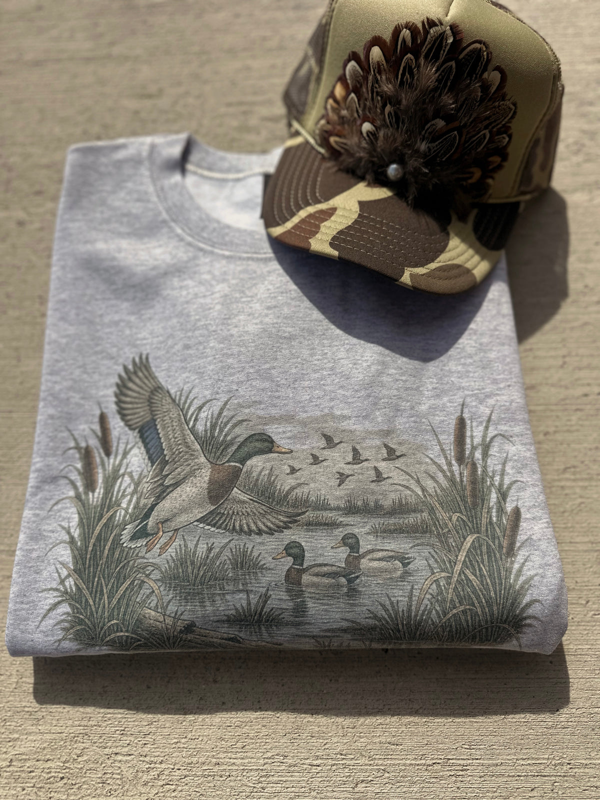 Duck Crewneck (Grey)