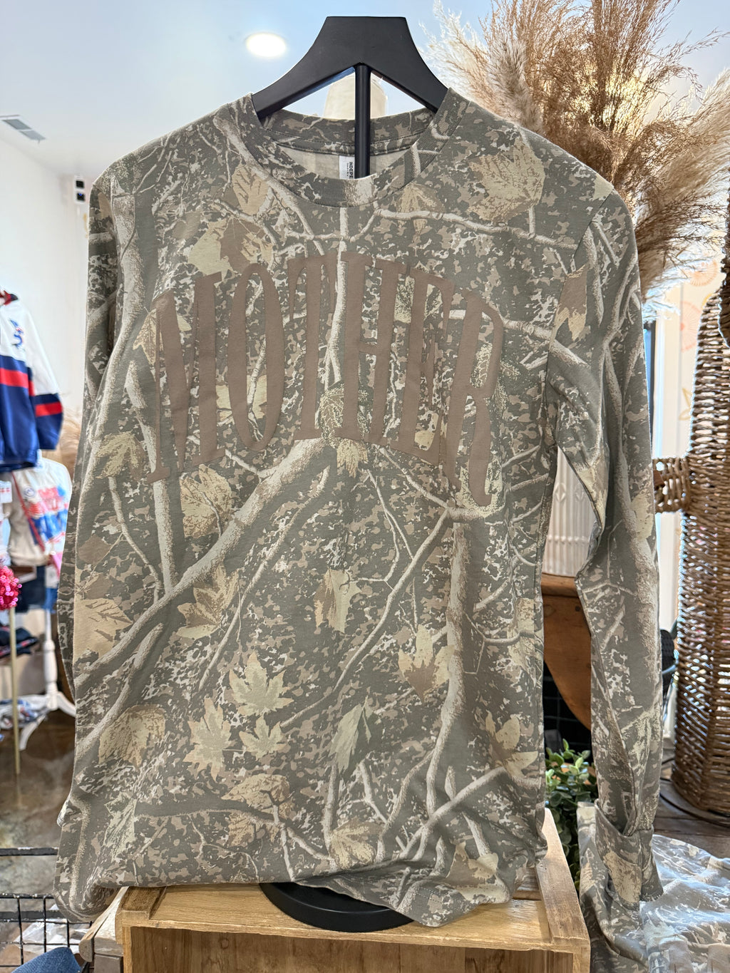 Mother camo puff long sleeve
