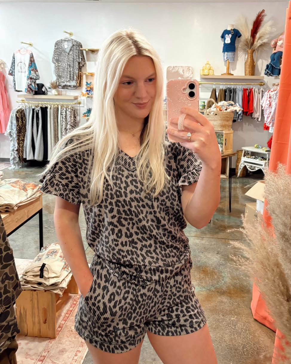 Lizzy Leopard Shorts Set