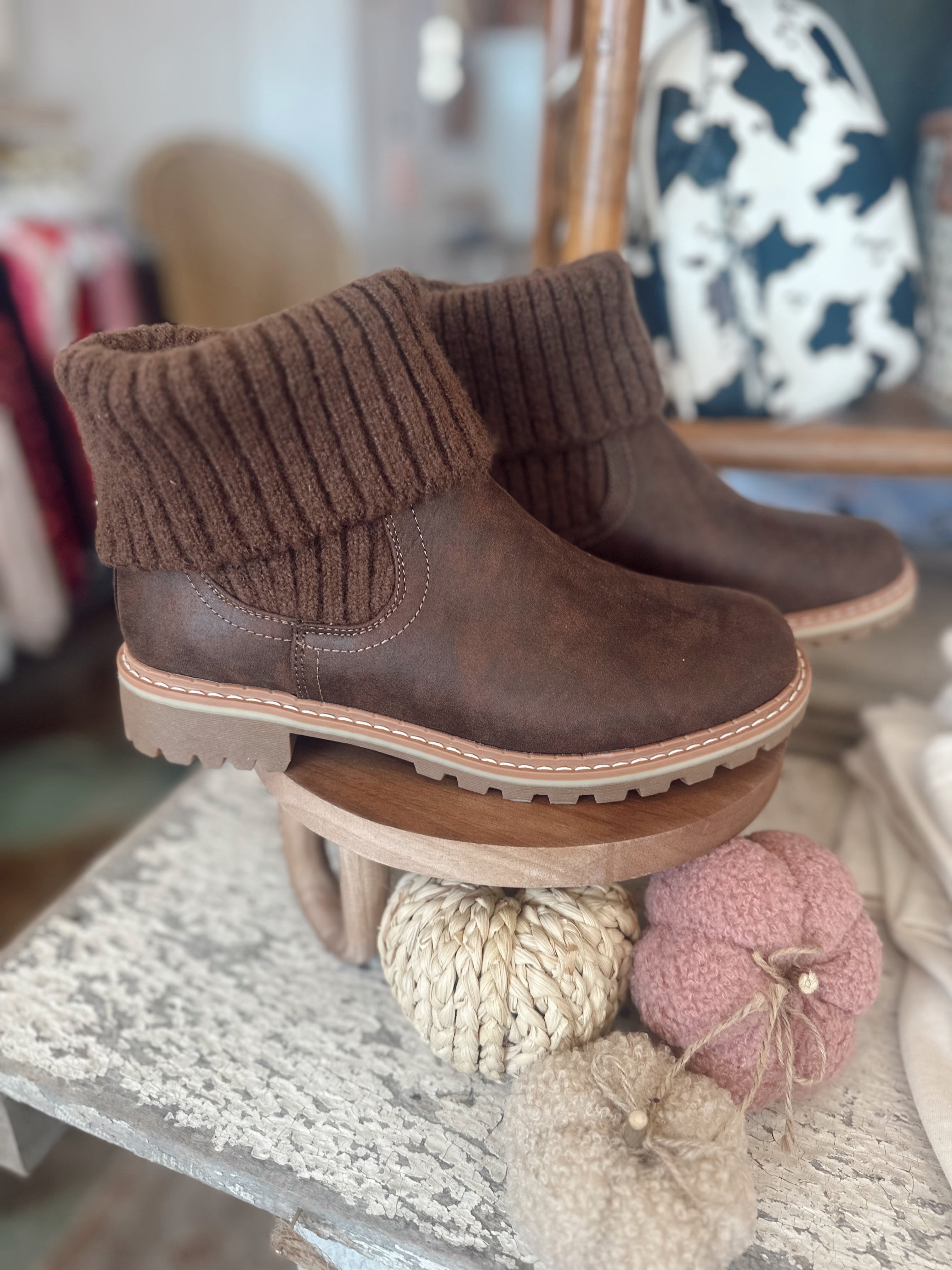 Fall Time Boots